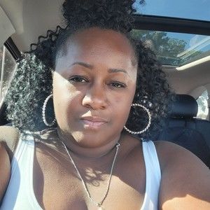 Meet your Posher, Caprice